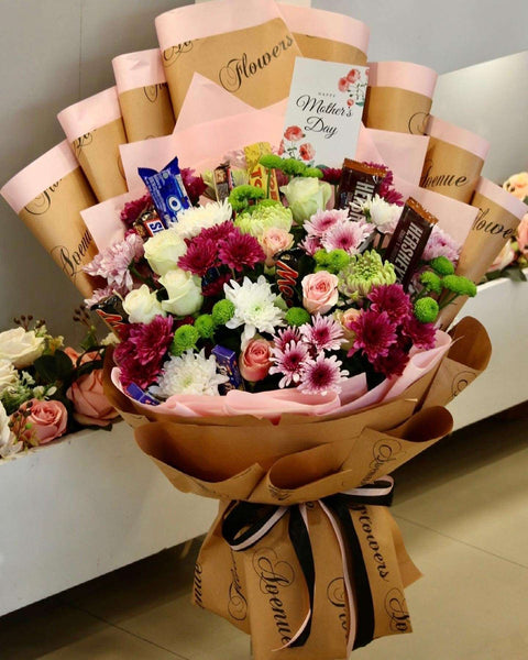 The Grand Flowers & Chocolates Bouquet